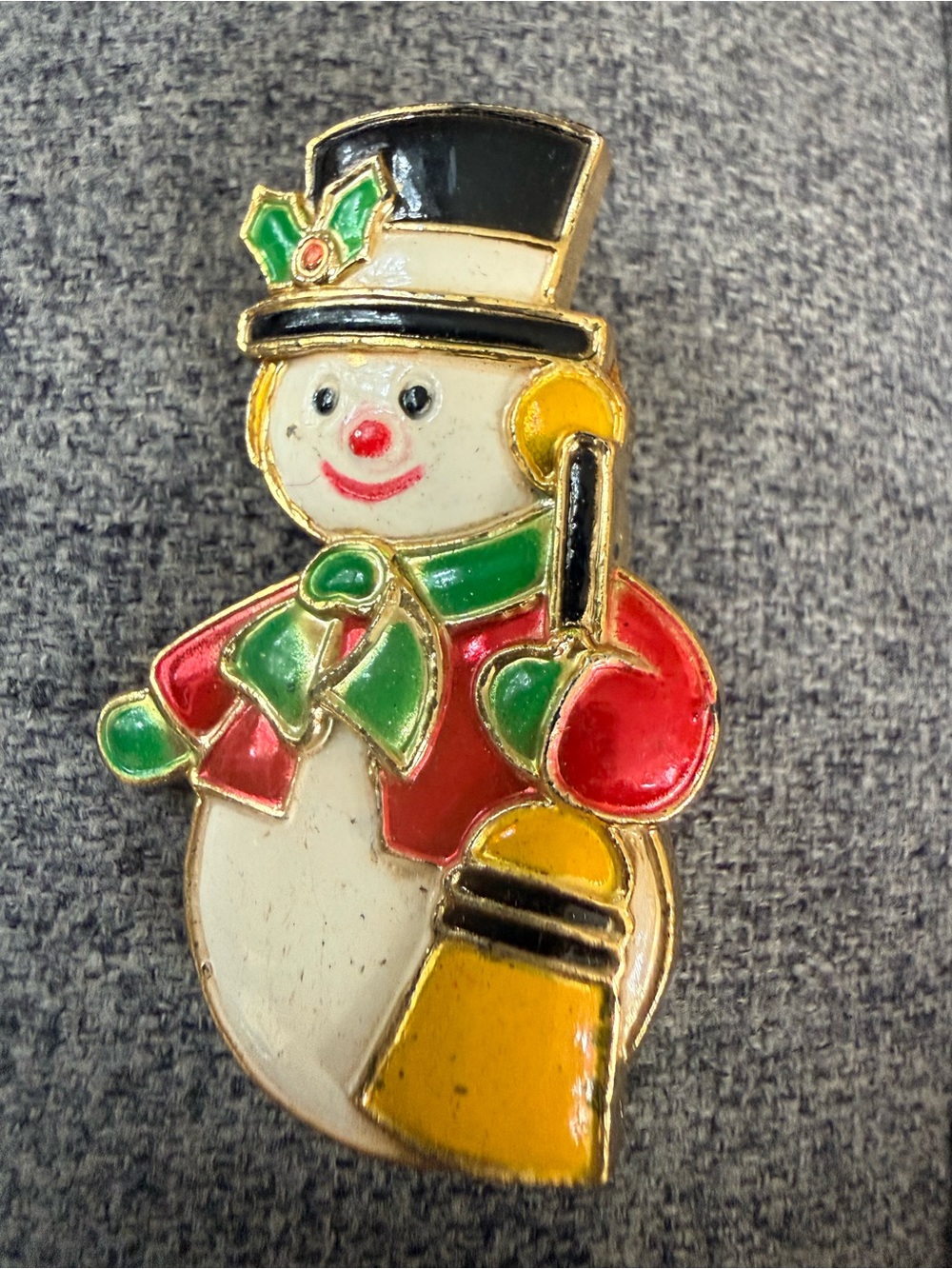 Frosty the Snowman Gold-tone Vintage Brooch Pin - Made in Hong Kong